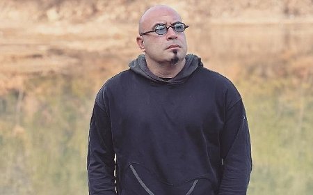 Barış Çapkın şarkılarını bir albümde topladı: Fezaya Bak