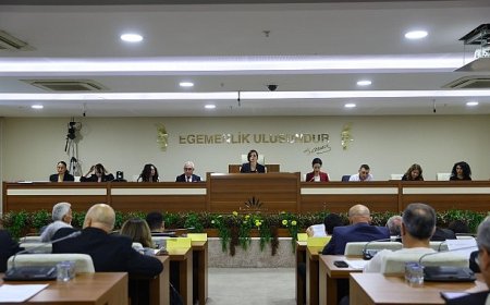 Başkan Kınay: “Herkese eşit mesafede hizmet etmeye devam edeceğiz”