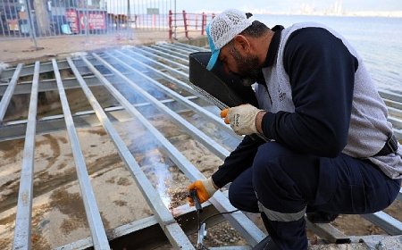 Değirmendere sahiline yeni yaya geçiş köprüsü