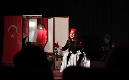 Osmangazi’de Cumhuriyet’in Işığı Bu Kez Sahneye Yansıdı