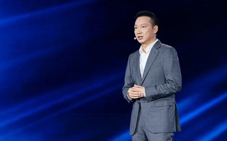 HONOR, Çin’de Dünyanın İlk Kendini Geliştiren Yapay Zekâ Ajanı İşletim Sistemi MagicOS 10’u Tanıttı