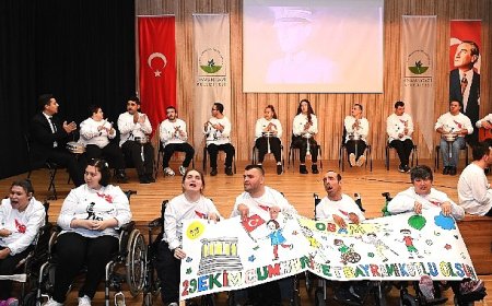 Cumhuriyet Bayramı coşkusu engelsiz yüreklerde attı  