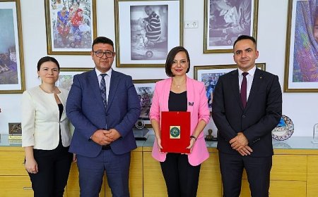 Karabağlar Belediyesi’nden İşçilere En Yüksek Promosyon