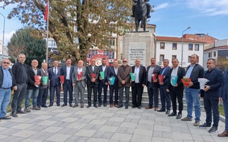 Bursa Gürsu’da Muhtarlar Günü kutlandı