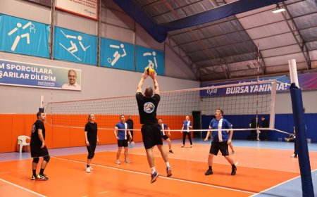 Bursa Nilüferli çalışanları filede ter döktü