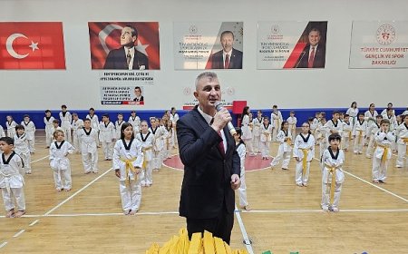 Gölcük Belediyesi taekwondo sporcuları kuşak atladı