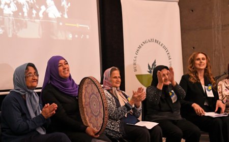 Bursa Osmangazi’nden Dünya Alzheimer Günü’ne anlamlı etkinlik