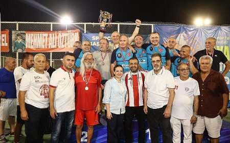 Ayak Tenisi Turnuvası sona erdi