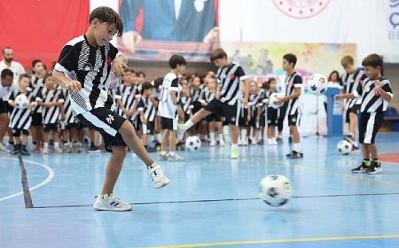 Çeşme Belediyesi Yaz Spor Okulu’nda sertifika coşkusu