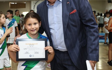 Bursa Nilüfer’de sporla dolu yaz renkli gösterilerle noktalandı