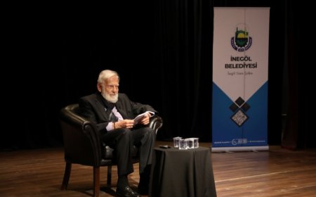 Bursa İnegöl’de “Medeniyet Tasavvuru ve Kimlik” söyleşisine yoğun ilgi