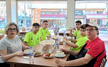 Mehmet Şengeldi Bireysel Akademi’den Keles’te keyifli kamp