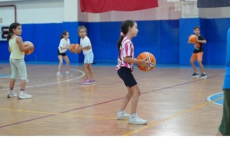 Maltepe Belediyesi Yaz spor okulu 2. dönem başladı.