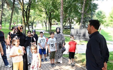 Minik arkeologlar müzeleri keşfediyor