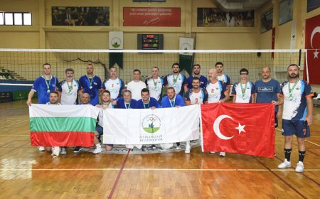 Osmangazi ve Varna’dan voleybol dostluğu