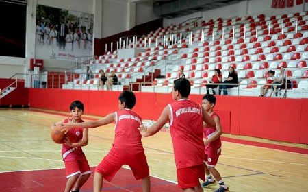 Bayraklı’da 3 bin 77 kişi yaz spor okullarında buluştu