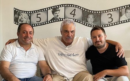 Usta Oyuncu Halil Ergün, Genç Yeteneklerle Etiler’de Buluştu!