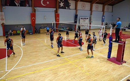 Osmangazi Belediyespor Voleybol Takımı 1. Lige yükseldi