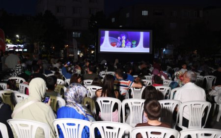 Bursa Osmangazi’de sinema geceleri