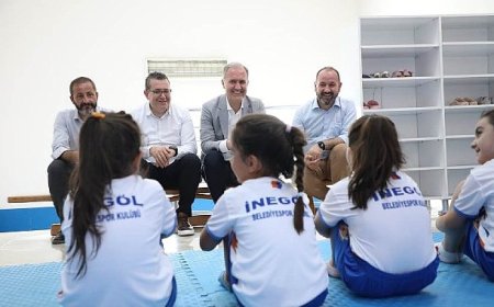 İnegöl Belediyesi Yaz Spor Okullarında 1.792 Çocuk Sporla Buluştu