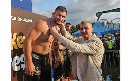 Gölcük Belediyesporlu Öner Başaltında Şampiyon Oldu