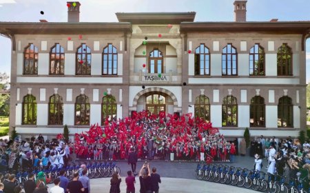 Konya’da Başkan Altay Bilgehane öğrencileriyle buluştu