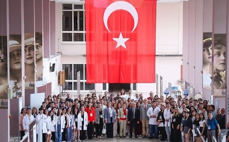 DEÜ’de Gençlik Sempozyumu ve Bilim Sanat Şenliği Coşkusu