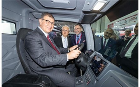Tugay: İzmir enerjide Türkiye’nin başkenti olma yolunda ilerliyor