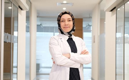 Şeker, yetişkinlerde de ağız ve diş sağlığını tehdit ediyor!