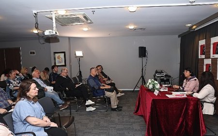 Betül Tarıman Nilüfer’de okurlarıyla buluştu