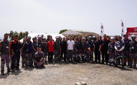 Seferihisar Belediyesi Arama Kurtarma Ekibi AFAD Akreditasyon Sınavı’nı geçti