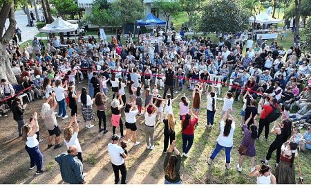 Baharın gelişi Antalya’da Hıdırellez Şenliği ile kutlandı