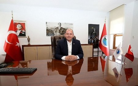 Menderes Belediyesi’nden Çocuk Tiyatrosu