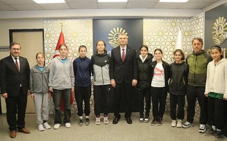 Şampiyonluk Kupası Gölcük’e Geldi