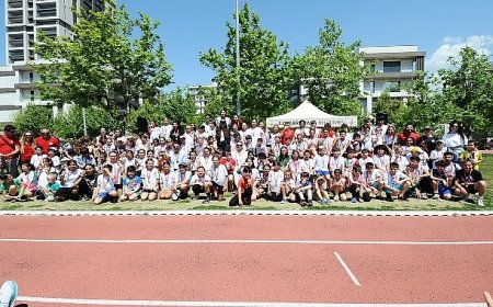 Atletizm pistinde bayram coşkusu