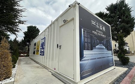 Başkan Altay: “KOSKİ Mobil Veri Merkezi ile Su Yönetiminde Dijital Güvenliği Sağlıyoruz”