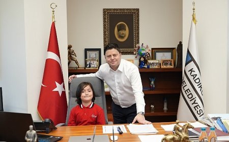 Kadıköy Belediyesi başkanlık koltuğunu çocuklara emanet etti