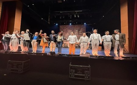 Şehrin Tiyatrosu Diyarbakır’da Seyirciyle Buluştu