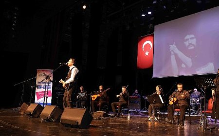 Barış Manço’nun şarkıları Kocaeli’de yankılandı