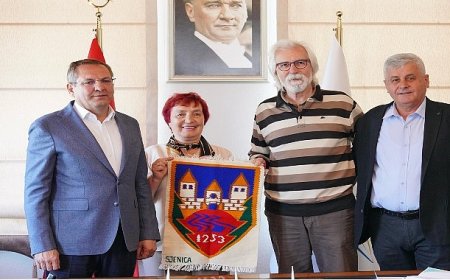 Ayvalık Belediyesi’ne Sjenica Belediye Başkanı Munib Mujagic’ten Kardeş Şehir Daveti