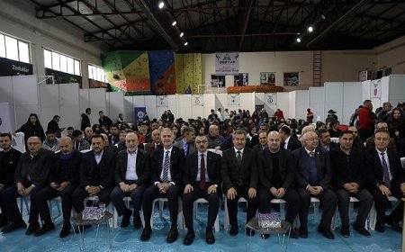İnegöl’de 7. Üniversite ve Meslek Tanıtım Günleri Başladı