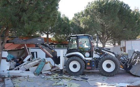 burhaniye’de kaçak yapılara geçit yok