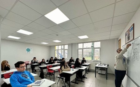 Bakırköylü Gençler Ücretsiz LGS ve YKS Kursları ile Geleceğe Hazırlanıyor