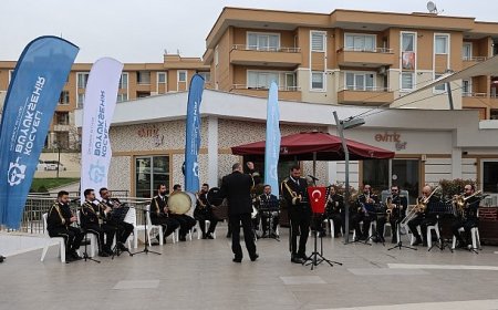 Büyükşehir bandosundan ilahi ziyafeti