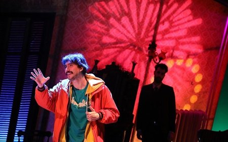 İBB Şehir Tiyatroları, Nisan ayında 27 oyunu seyirciyle buluşturuyor.