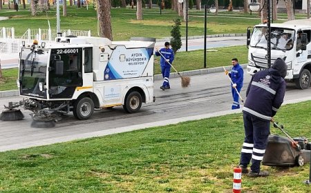 Başkan Çerçioğlu’ndan Efeler’de Bayram Temizliği
