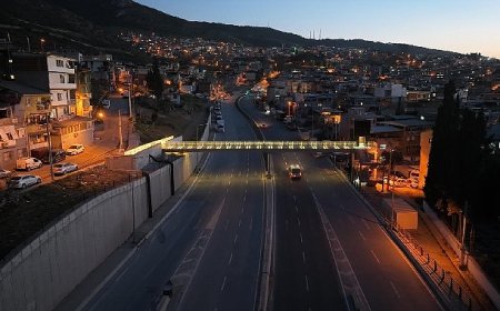 Altındağ Yaya Üst Geçidi hizmete açıldı