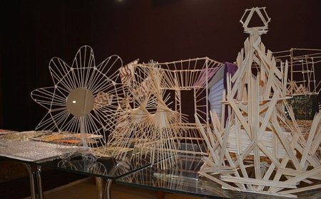 Ege MYO öğrencilerinin seramik ve cam eserleri görücüye çıktı