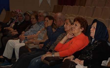 Kocaeli’de ilahiler gönüllere dokundu