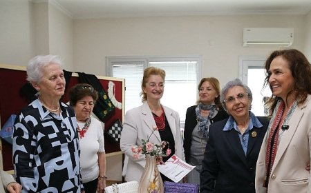 Karşıyaka’da “Yaşlılara Saygı Haftası” coşkulu başladı